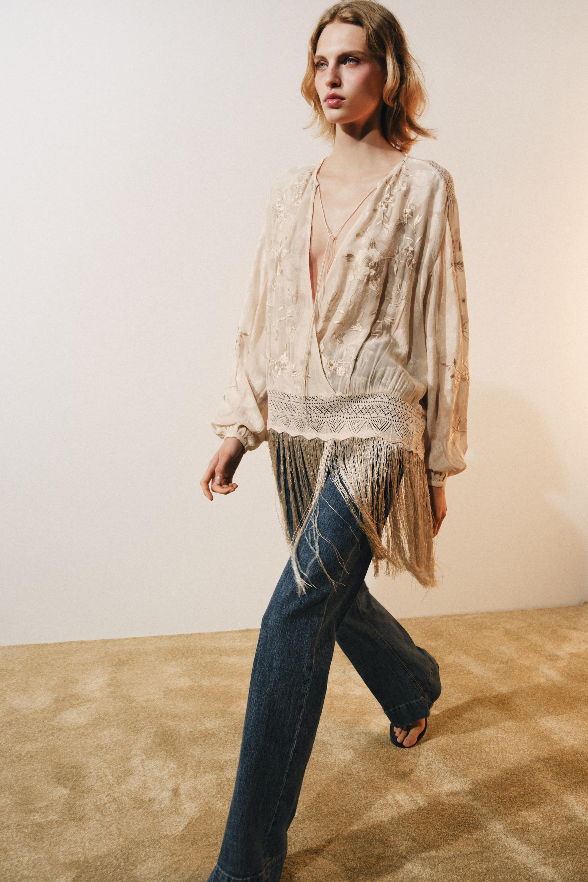 ZW COLLECTION EMBROIDERED FRINGE BLOUSE
